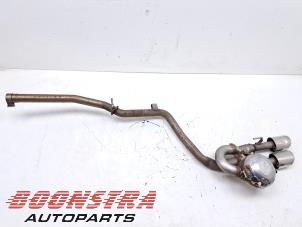 Gebruikte Uitlaat Einddemper Maserati Quattroporte VI 3.0 Diesel Prijs € 209,95 Margeregeling aangeboden door Boonstra Autoparts