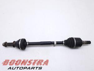 Gebruikte Steekas links-achter Maserati Quattroporte VI 3.0 Diesel Prijs € 197,95 Margeregeling aangeboden door Boonstra Autoparts