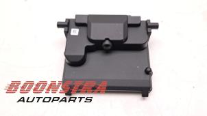 Gebruikte Camera voorzijde Ford Transit 2.0 TDCi 16V Eco Blue 130 Prijs € 175,39 Inclusief btw aangeboden door Boonstra Autoparts