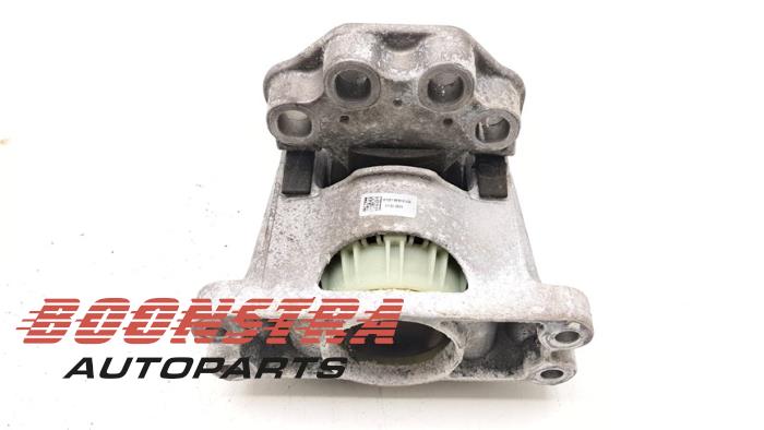 Gebruikte Motorrubber Ford Transit 2.0 TDCi 16V Eco Blue 130 Prijs € 30,19 Inclusief btw aangeboden door Boonstra Autoparts