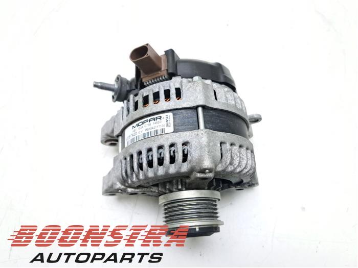 Dynamo van een Fiat 500X (334) 1.3 16V 2020