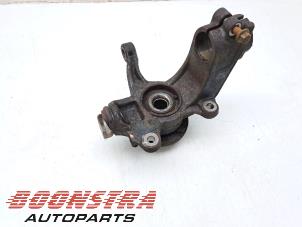 Gebruikte Fusee links-voor Ford S-Max (GBW) 1.6 EcoBoost 16V Prijs € 27,95 Margeregeling aangeboden door Boonstra Autoparts