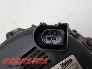 Alternator van een Mercedes-Benz Sprinter 3,5t (907.6/910.6) 319 CDI 3.0 V6 24V RWD 2020
