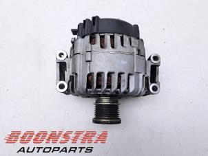 Alternator van een Mercedes-Benz Sprinter 3,5t (907.6/910.6) 319 CDI 3.0 V6 24V RWD 2020