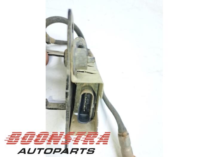 Nox sensor van een Ford Transit Custom 2.0 TDCi 16V Eco Blue 130 2022