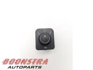 Gebruikte Spiegel Schakelaar Volkswagen Polo VI (AW1) 1.0 TSI 12V Prijs € 24,95 Margeregeling aangeboden door Boonstra Autoparts