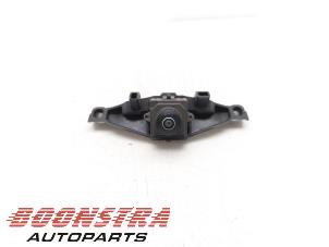 Gebruikte Achteruitrij Camera Dodge 1500 Crew Cab (DS) 5.7 Hemi V8 4x4 Prijs € 241,94 Inclusief btw aangeboden door Boonstra Autoparts