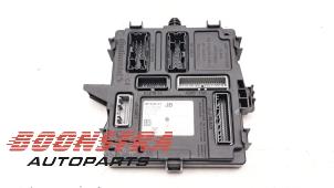 Gebruikte Module Bodycontrol Renault Talisman Estate (RFDK) 1.3 TCE 140 16V Prijs € 205,64 Inclusief btw aangeboden door Boonstra Autoparts