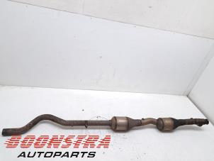 Gebruikte Uitlaat Middendemper Mercedes V (447.8) 2.1 250 BlueTEC, 250 d 16V Prijs € 235,95 Margeregeling aangeboden door Boonstra Autoparts