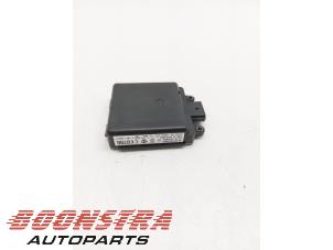 Gebruikte Radar sensor Maserati Quattroporte VI 3.0 Diesel Prijs € 149,95 Margeregeling aangeboden door Boonstra Autoparts