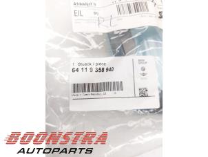 Nieuwe Dashboard sierlijst BMW 3-Serie Prijs € 102,79 Inclusief btw aangeboden door Boonstra Autoparts