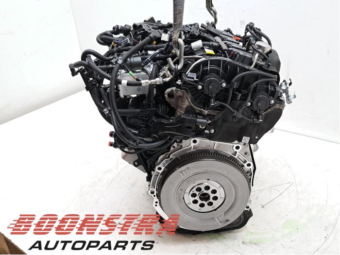 Motor van een BMW 5 serie (G60) 530e 2.0 TwinPower Turbo 16V 2025
