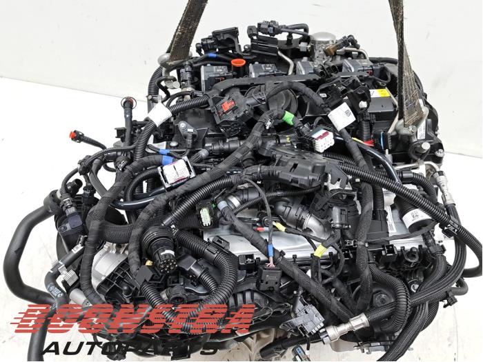 Motor van een BMW 5 serie (G60) 530e 2.0 TwinPower Turbo 16V 2025