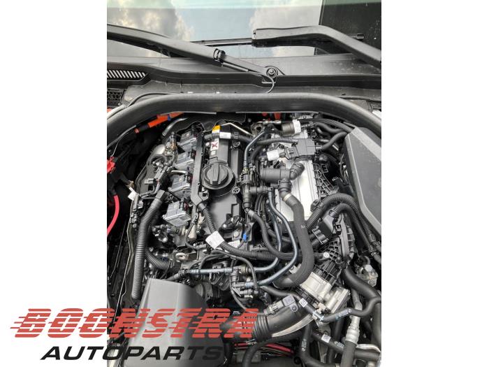 Motor van een BMW 5 serie (G60) 530e 2.0 TwinPower Turbo 16V 2025