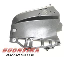 Gebruikte Diffuser achterbumper BMW i5 (G60) eDrive40 84 kWh Prijs € 60,44 Inclusief btw aangeboden door Boonstra Autoparts