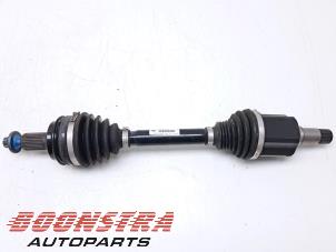 Gebruikte Aandrijfas rechts-voor Mercedes C (W205) C-400 3.0 V6 Turbo 4-Matic Prijs € 519,95 Margeregeling aangeboden door Boonstra Autoparts