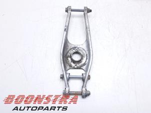 Gebruikte Draagarm rechts-achter BMW M4 (F83) 3.0 24V Turbo Competition Package Prijs € 94,95 Margeregeling aangeboden door Boonstra Autoparts