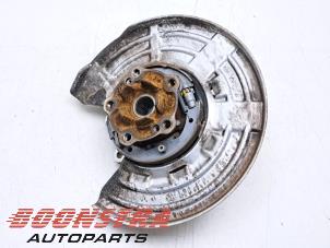 Gebruikte Fusee rechts-achter BMW M4 (F83) 3.0 24V Turbo Competition Package Prijs € 209,95 Margeregeling aangeboden door Boonstra Autoparts