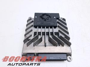 Gebruikte Radio versterker Mercedes V (447.8) 2.1 250 BlueTEC, 250 d 16V Prijs € 381,95 Margeregeling aangeboden door Boonstra Autoparts