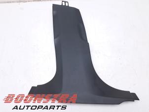 Gebruikte B-stijl links BMW i5 Touring (G61) eDrive40 84 kWh Prijs € 36,24 Inclusief btw aangeboden door Boonstra Autoparts