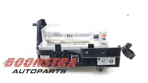 Gebruikte Airco Condensor BMW i5 Touring (G61) eDrive40 84 kWh Prijs € 151,19 Inclusief btw aangeboden door Boonstra Autoparts