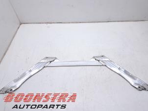 Gebruikte Steun (diversen) BMW i5 (G60) eDrive40 84 kWh Prijs € 90,69 Inclusief btw aangeboden door Boonstra Autoparts