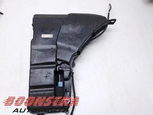 Gebruikte Ruitensproeiertank voor BMW 5 serie (G60) 530e 2.0 TwinPower Turbo 16V Prijs € 99,99 Inclusief btw aangeboden door Boonstra Autoparts