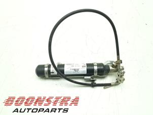 Gebruikte Turbodrukmeter Mercedes CLA (117.3) 1.6 CLA-180 16V Prijs € 61,94 Margeregeling aangeboden door Boonstra Autoparts