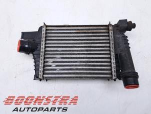 Gebruikte Intercooler Renault Clio IV (5R) 1.5 Energy dCi 90 FAP Prijs € 24,95 Margeregeling aangeboden door Boonstra Autoparts
