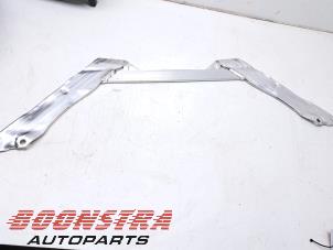 Gebruikte Steun (diversen) BMW i5 Touring (G61) eDrive40 84 kWh Prijs € 90,69 Inclusief btw aangeboden door Boonstra Autoparts