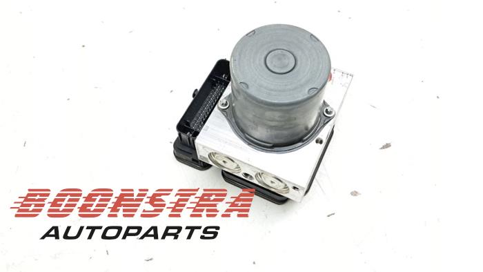 Gebruikte ABS Pomp Mercedes Sprinter 3,5t (907.6/910.6) 319 CDI 3.0 V6 24V RWD Prijs € 154,95 Inclusief btw aangeboden door Boonstra Autoparts