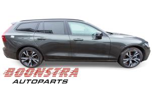 Gebruikte Deur 4Deurs rechts-achter Volvo V60 II (ZW) 2.0 T6 16V Twin Engine Prijs € 649,00 Margeregeling aangeboden door Boonstra Autoparts