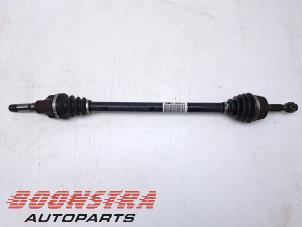 Gebruikte Steekas rechts-voor Peugeot 208 I (CA/CC/CK/CL) 1.2 Vti 12V PureTech 82 Prijs € 24,95 Margeregeling aangeboden door Boonstra Autoparts