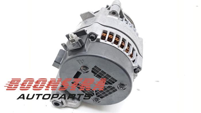 Dynamo van een BMW 2 serie (G42/G87) M240i xDrive 3.0 Turbo 24V 2022