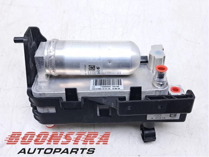 Gebruikte Airco Condensor BMW i5 (G60) eDrive40 84 kWh Prijs € 151,19 Inclusief btw aangeboden door Boonstra Autoparts