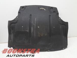 Gebruikte Motor Beschermplaat Ford Fiesta 7 1.0 EcoBoost 12V 100 Prijs € 70,21 Margeregeling aangeboden door Boonstra Autoparts