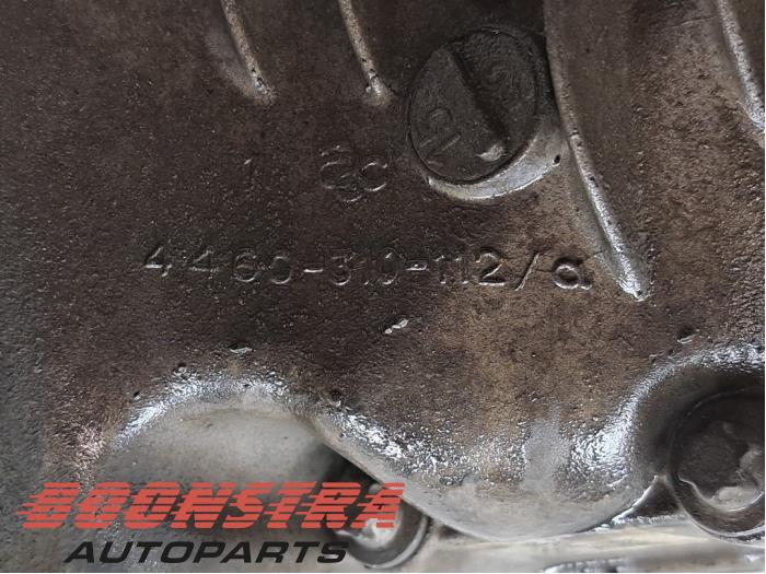 Differentieel voor van een Mercedes-AMG ML III AMG (166) 5.5 ML-63 AMG V8 32V Biturbo 2013