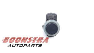 Gebruikte Sensor PDC Dodge 1500 Crew Cab (DS) 5.7 Hemi V8 4x4 Prijs € 24,95 Inclusief btw aangeboden door Boonstra Autoparts
