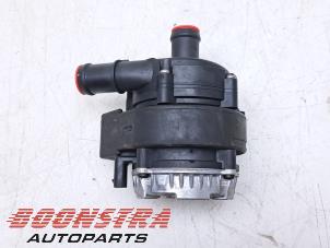 Gebruikte Waterpomp Cupra Formentor 1.4 e-Hybrid VZ 16V Prijs € 29,95 Margeregeling aangeboden door Boonstra Autoparts