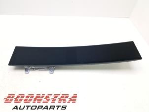 Gebruikte Display Interieur BMW i4 (G26) eDrive40 84 kWh Prijs € 1.083,95 Margeregeling aangeboden door Boonstra Autoparts