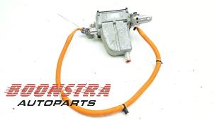 Gebruikte Batterijverwarming Tesla Model X 100D Prijs € 99,95 Margeregeling aangeboden door Boonstra Autoparts