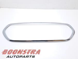 Gebruikte Sierstrip Mini Clubman (F54) Prijs € 85,00 Inclusief btw aangeboden door Boonstra Autoparts