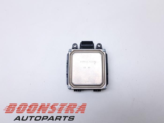 Radar sensor van een RAM 1500 Extended Cab, Quad Cab (DS) 5.7 Hemi V8 4x4 2023