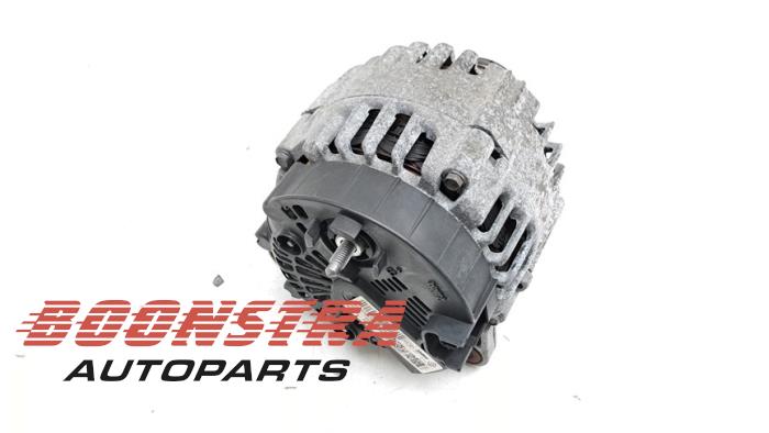 Dynamo van een Mercedes-Benz Citan (415.6) 1.5 111 CDI 2015