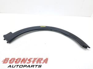 Gebruikte Schermverbreder Porsche Cayenne III (9YA) 4.0 V8 GTS 32V Prijs € 39,95 Margeregeling aangeboden door Boonstra Autoparts