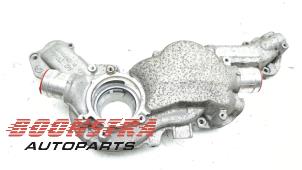 Gebruikte Thermostaathuis Porsche Cayenne III (9YA) 4.0 V8 Turbo S 32V E-Hybrid Prijs € 244,95 Margeregeling aangeboden door Boonstra Autoparts