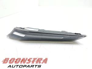 Gebruikte Pinker links Porsche 911 (992) Prijs € 39,95 Margeregeling aangeboden door Boonstra Autoparts