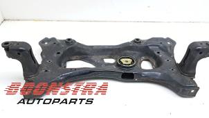Gebruikte Subframe Volkswagen Golf VII (AUA) 1.2 TSI 16V Prijs € 62,95 Margeregeling aangeboden door Boonstra Autoparts