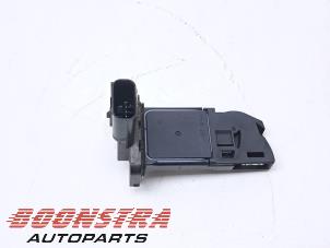 Gebruikte Luchtmassameter Ford Focus 3 Wagon 1.0 Ti-VCT EcoBoost 12V 100 Prijs € 36,95 Margeregeling aangeboden door Boonstra Autoparts