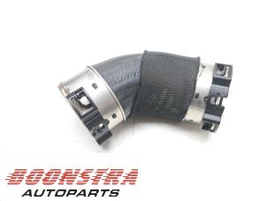 Gebruikte Intercooler Slang Mercedes Citan (420.6) 1.5 108 CDI Prijs € 30,19 Inclusief btw aangeboden door Boonstra Autoparts